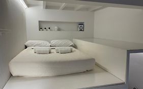 Lola Loft